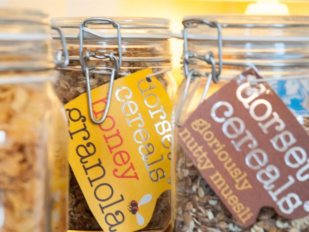 ローンソン Poole Farm Bed & Breakfast エクステリア 写真