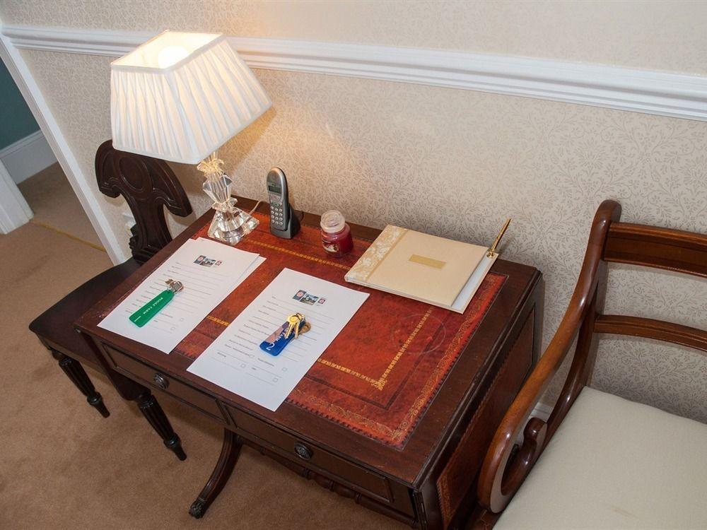 ローンソン Poole Farm Bed & Breakfast エクステリア 写真