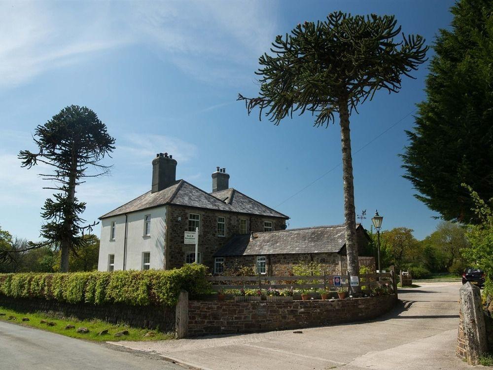 ローンソン Poole Farm Bed & Breakfast エクステリア 写真